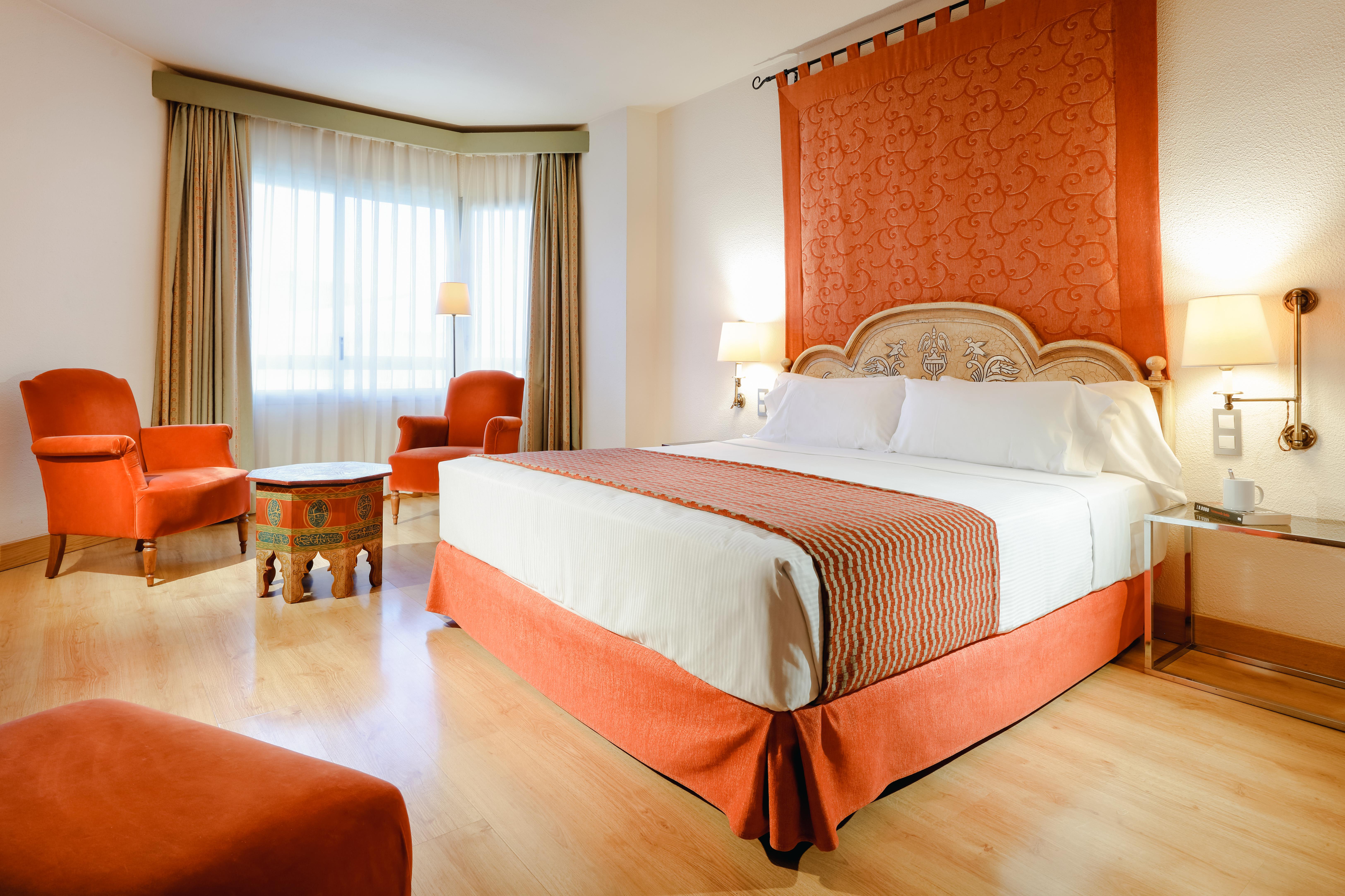 Hesperia 4*