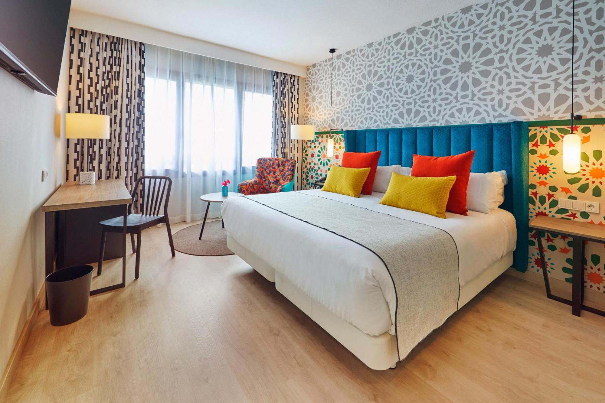 Hotel Hesperia 4*