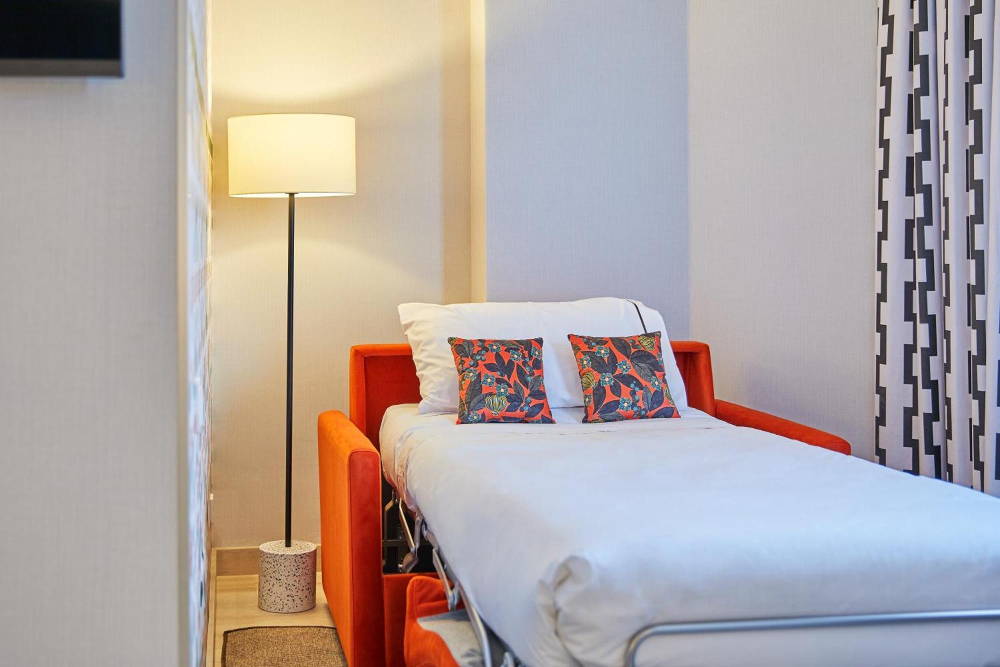 Hesperia Hotel