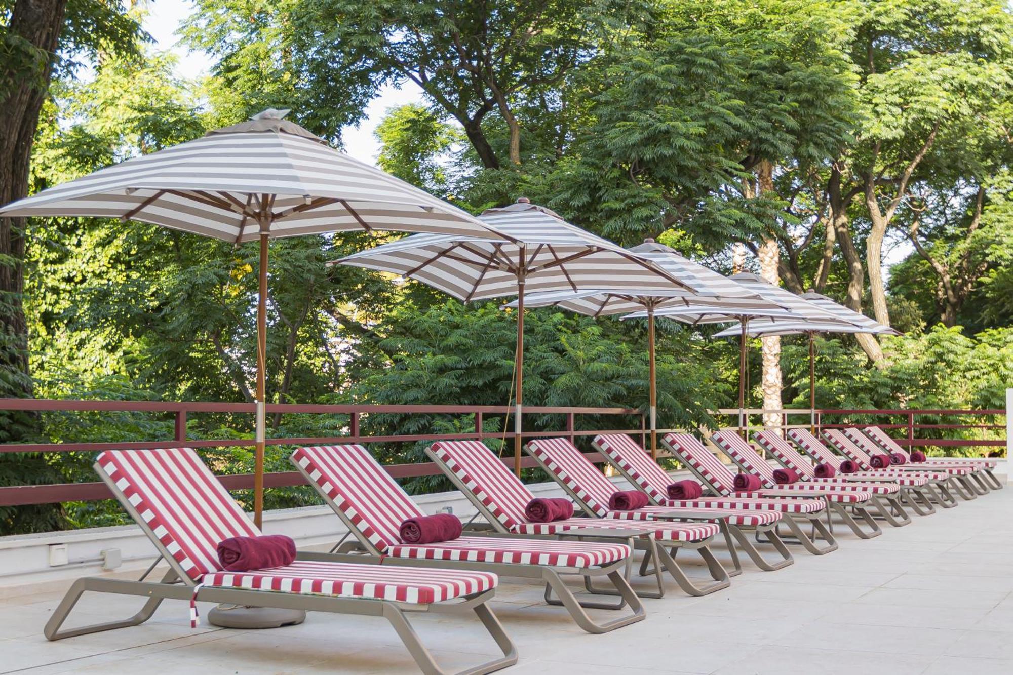 Hotel Hesperia 4*